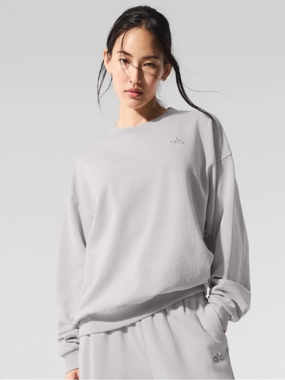 Alo Yoga Washed Accolade Crew Neck Sweatshirt Grey Sky Wash Oversized S